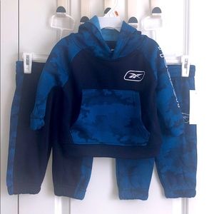 3 piece Reebok outfit 🎉HP🎉